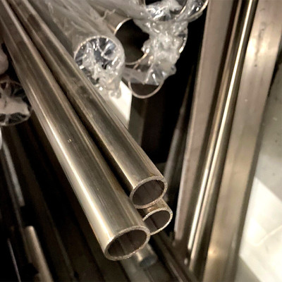Tubolare tondo diametro 21mm inox AISI 304